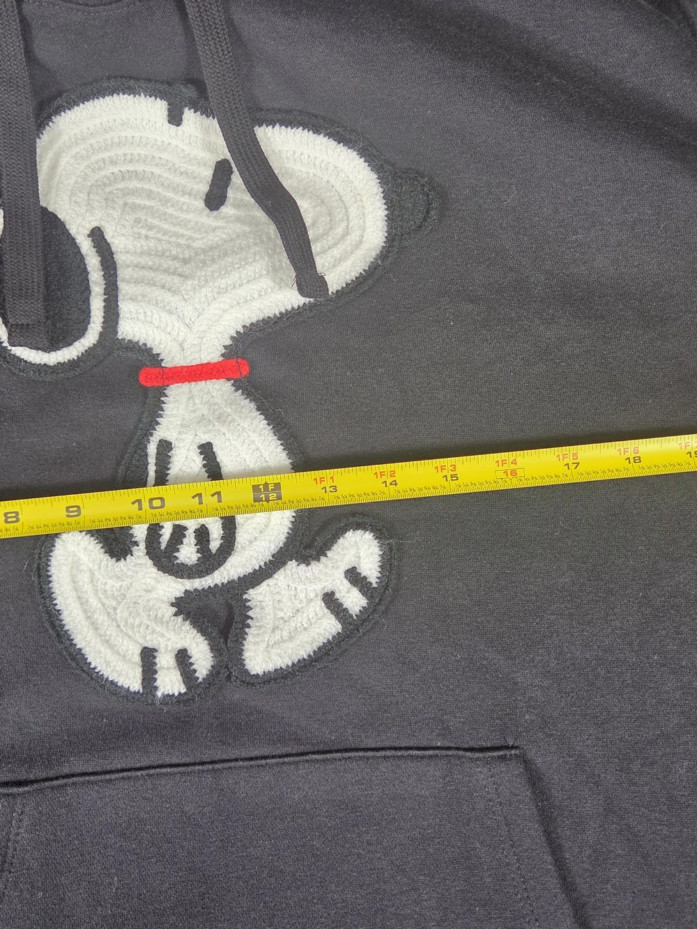 Peanuts Snoopy Chenille Patch Hoodie Black Medium NWT
